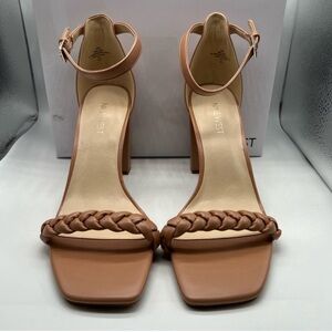 NWB Nine West Allha 3 Dress Sandals - Macaroon/Natural - Size 9.5M